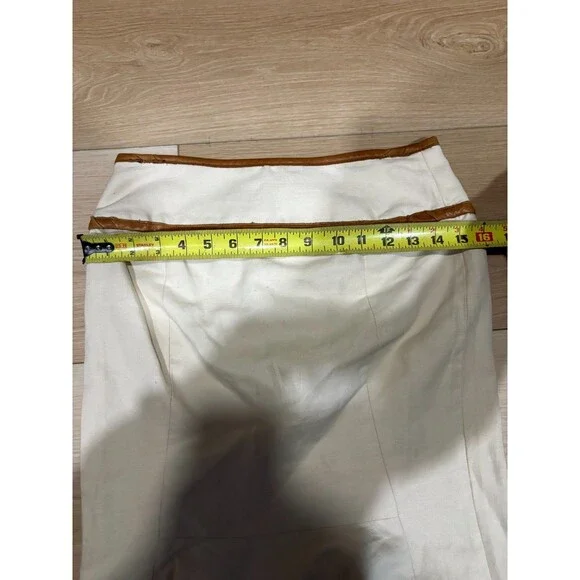 Ralph Lauren White Linen Blend Skirt w/ Brown Leather Trim Buckle Detail Size 2 - Picture 4 of 9